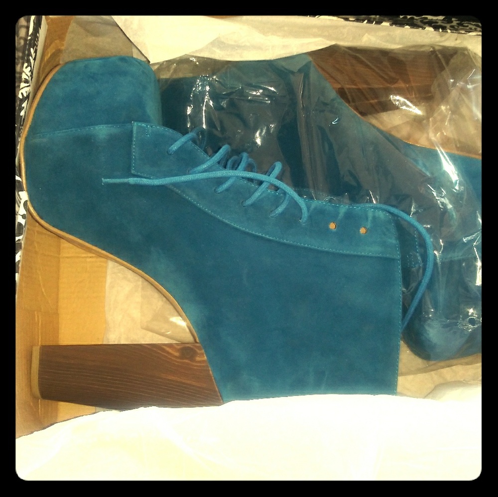 Women's booties